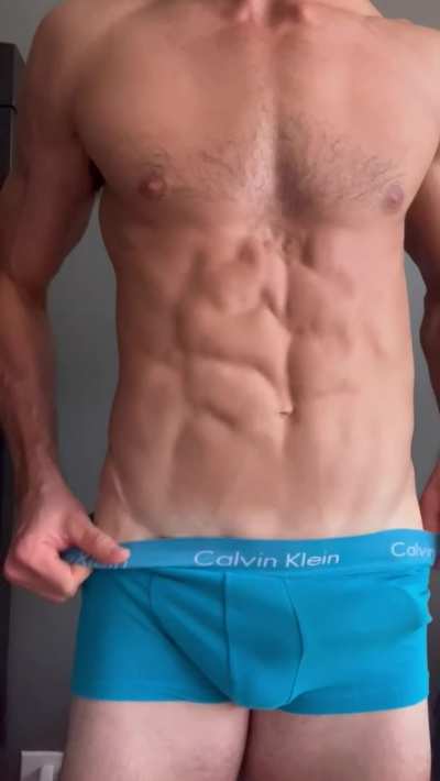 Don’t forget your sit ups [m]