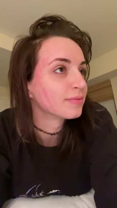 Red Face Gibi