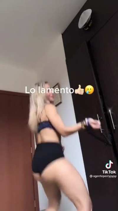 TIKTOK ASS