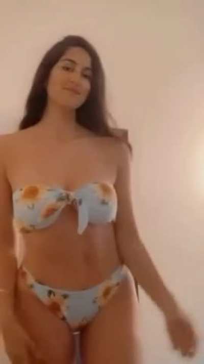 🔥🥵Ext<wbr>remel<wbr>y Beautiful Pakistani Wife Cheating With Husband And Giving Blowjob To Her Husband's BOSS & FU©K!NG HARD