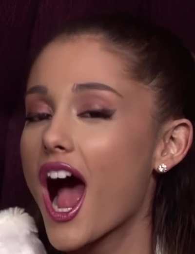 Ariana Grande! I just came so hard!