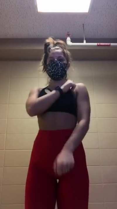 New tiktok 🍑