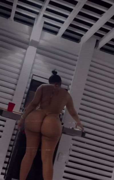 Crazy figure