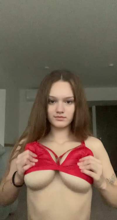 Treat me like your fuck doll