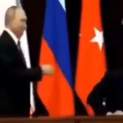 Putin oyun yapıyor😳