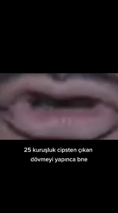 Aga hepimiz yaptık o dövmelerden kabul edin :)