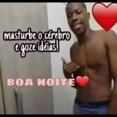 >_<
