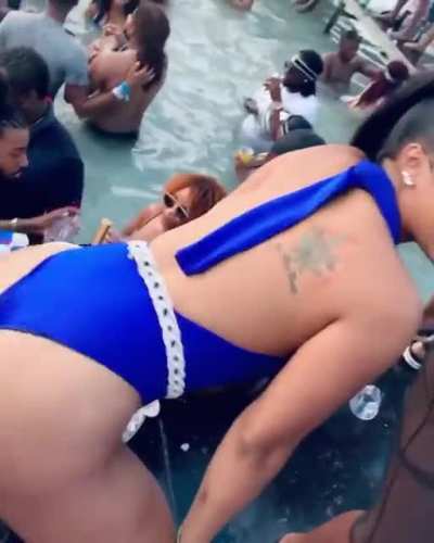 Jiggle 🔥😍