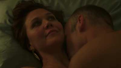 Maggie Gyllenhaal !