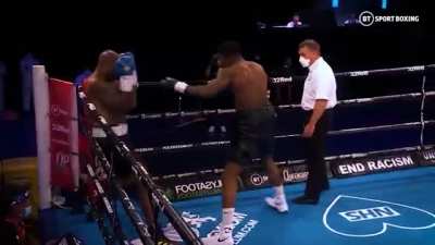 Boxing without fans. Listen to the punches.