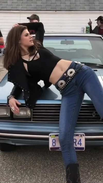Alexandra Daddario