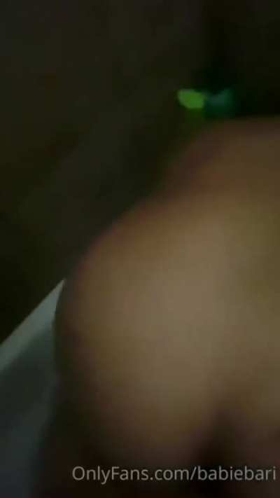 Shower sextape