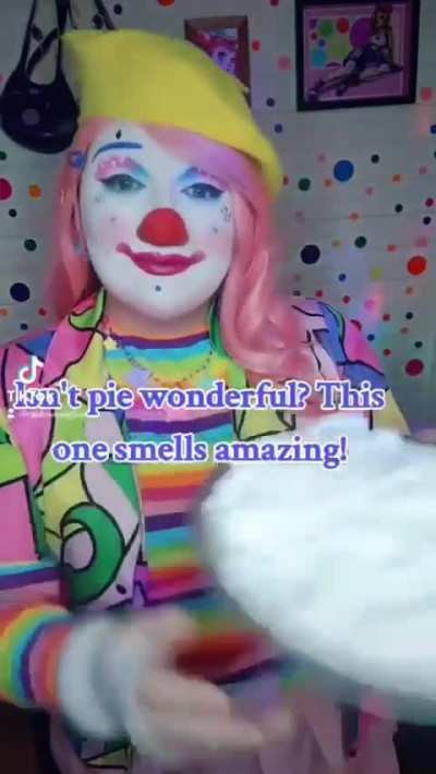 Silly Clown Girl with Cartoon Sound Effects