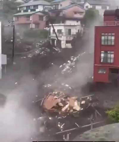 Too close for comfort mudslide in Hakone, Japan