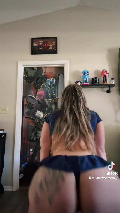 @_yourfavemom25