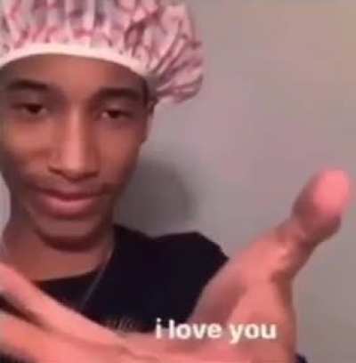 I love u twin say it back 🖤
