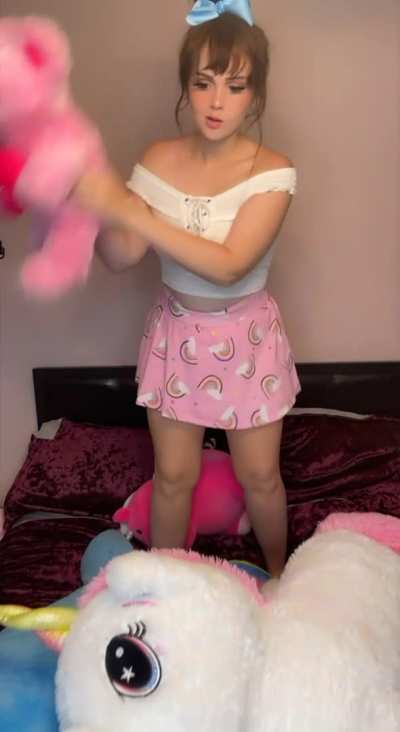 I feel powerful when i beat up my stuffies