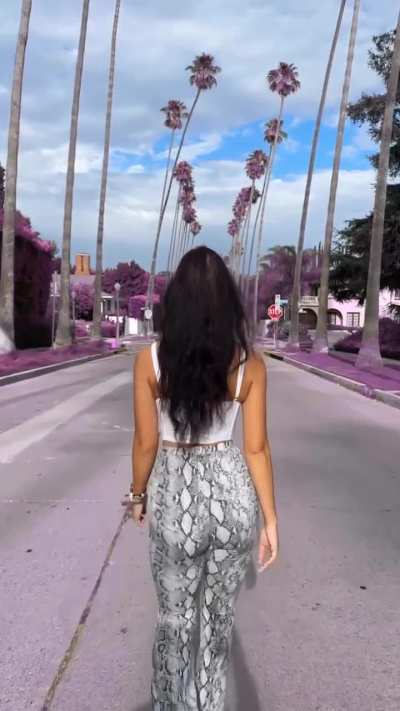 Assmazing jiggle