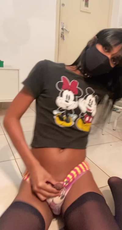 Could you make this princess cum first?
