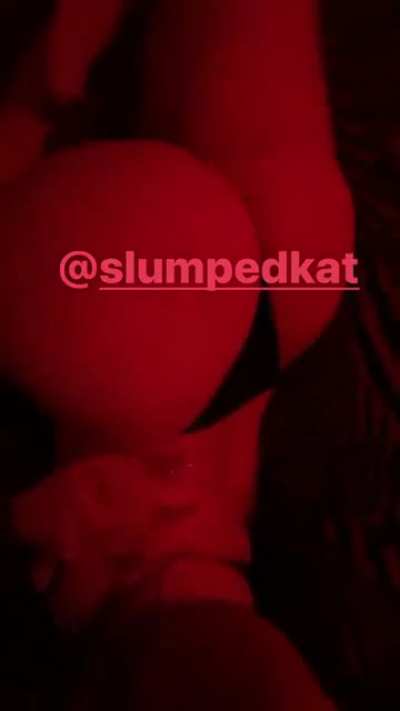 👀