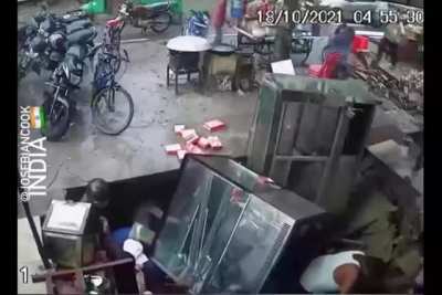Food market chaos.