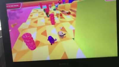 I somehow manage to avoid death by landing on this ledge and then go on to qualify