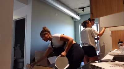 Lexi’s Ass dumb fat