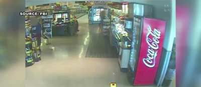 Jarred Lee Loughner caught on CCTV just 4 minutes before he opened fire and killed 6 people