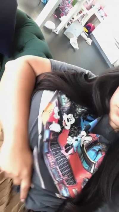 Ever seen an Arab tittydrop? Well, I guess it’s your lucky day ( her Free album In Comments )