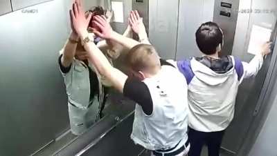 PublicFreakout - Video #2627
