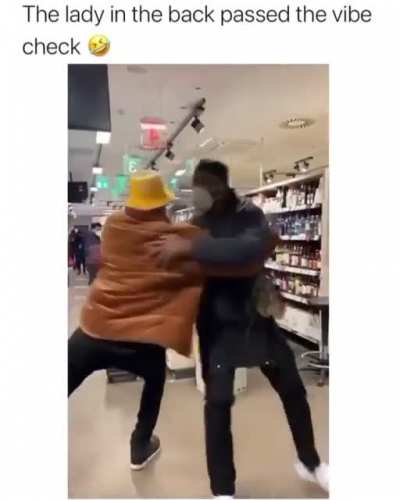 Love her spirit! 😆 We need more dancing and joy in this world. 💃
