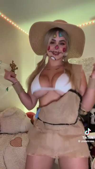 @yisselroaa