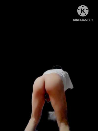 ass twerking