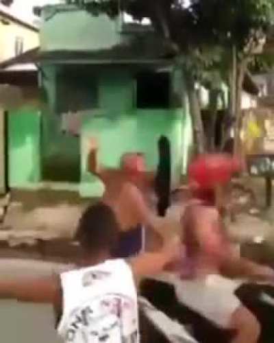 Roubou a pipa do magrão