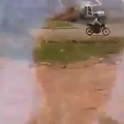 Horrifying Crash 😱😱