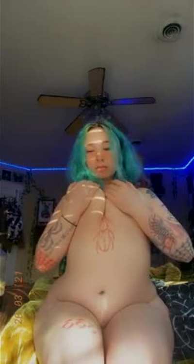 [titty drop] do u wanna play with my pink nipples🥺