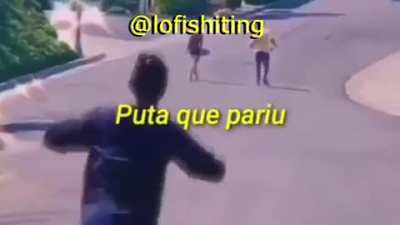 Mina toda suja.