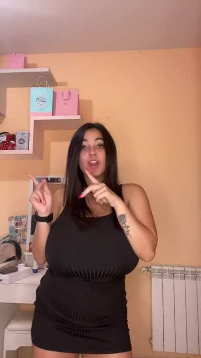 The queen is back