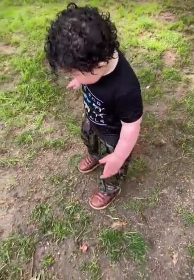 Soggy shoes = squishy dance!