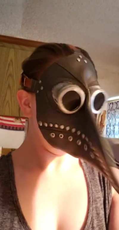 I got my mask in the mail. Maybe I should've gone with a better quality...