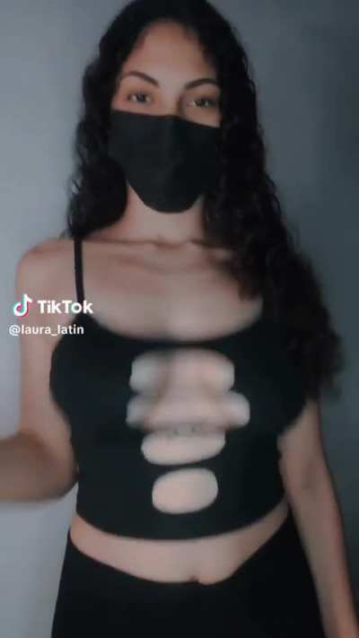 @laura_latin