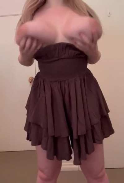 Can you tell this thing barely fits over my tits? :p