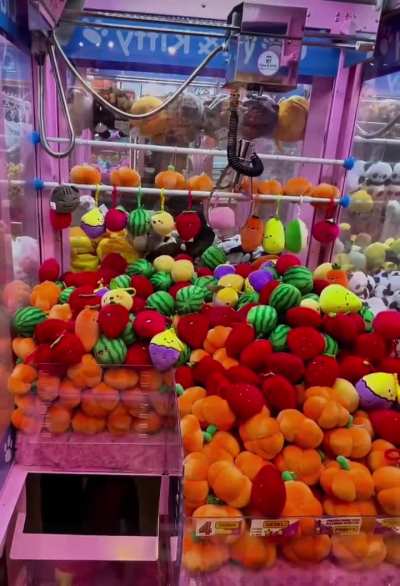Claw Mini Game