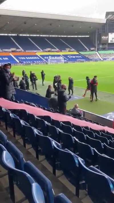 The lads’ reaction from the bench