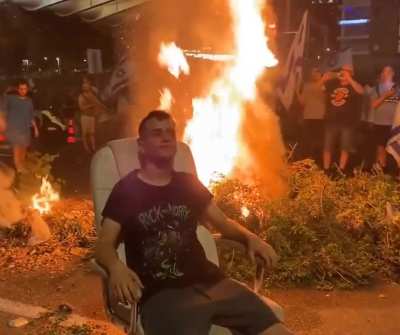 This is fine - Ayalon Highway
