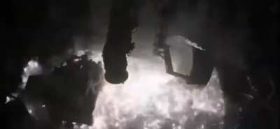 WCGW not releasing your bucket of angry aluminium properly.