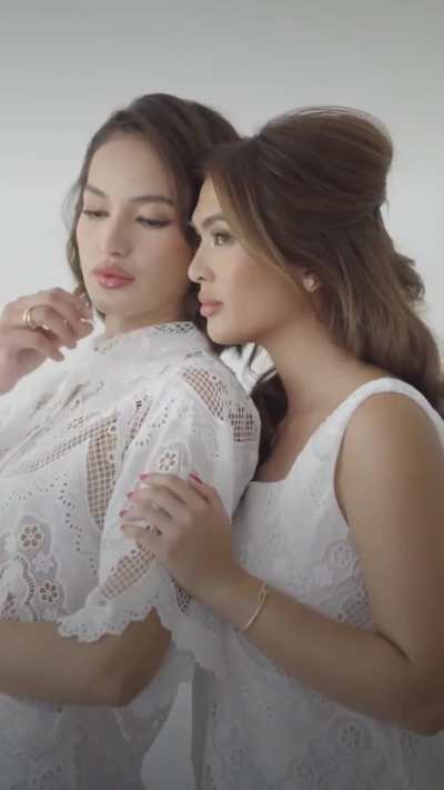 Sarah Lahbati & Sofia Andres
