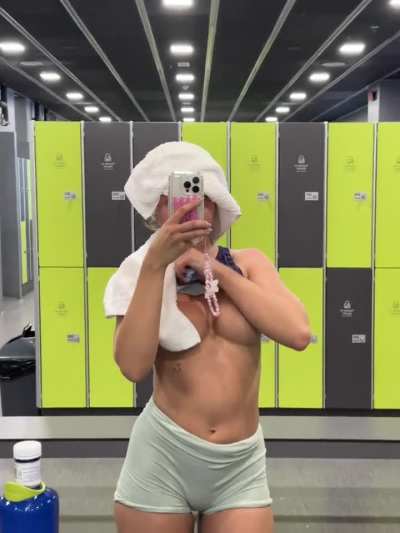 dal bys mi svuj protein po cvicu? 😋💦🍆