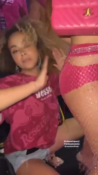 Larissa Manoela