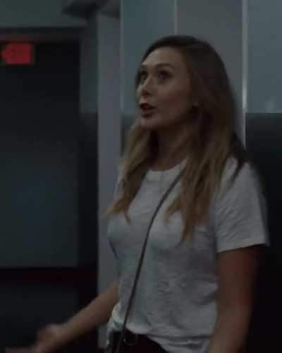 Elizabeth Olsen's tits with that seat belt effect